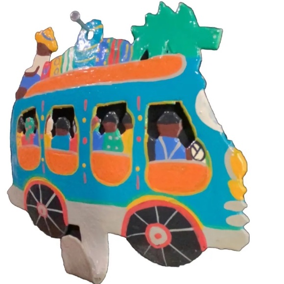 Haitian Metal Key Ring Holder Hook - Picture 2 of 4